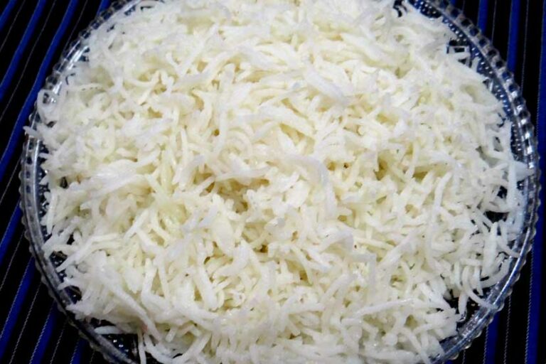 Plain boiled long-grain Rice